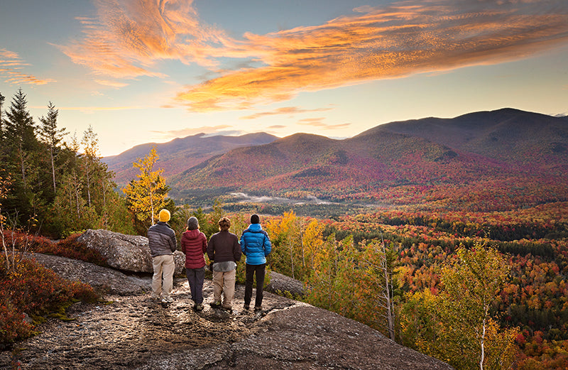 Injury Prevention for Hiking Enthusiasts: Pre-Hike Stretches and Precautions to Avoid Strains and Sprains